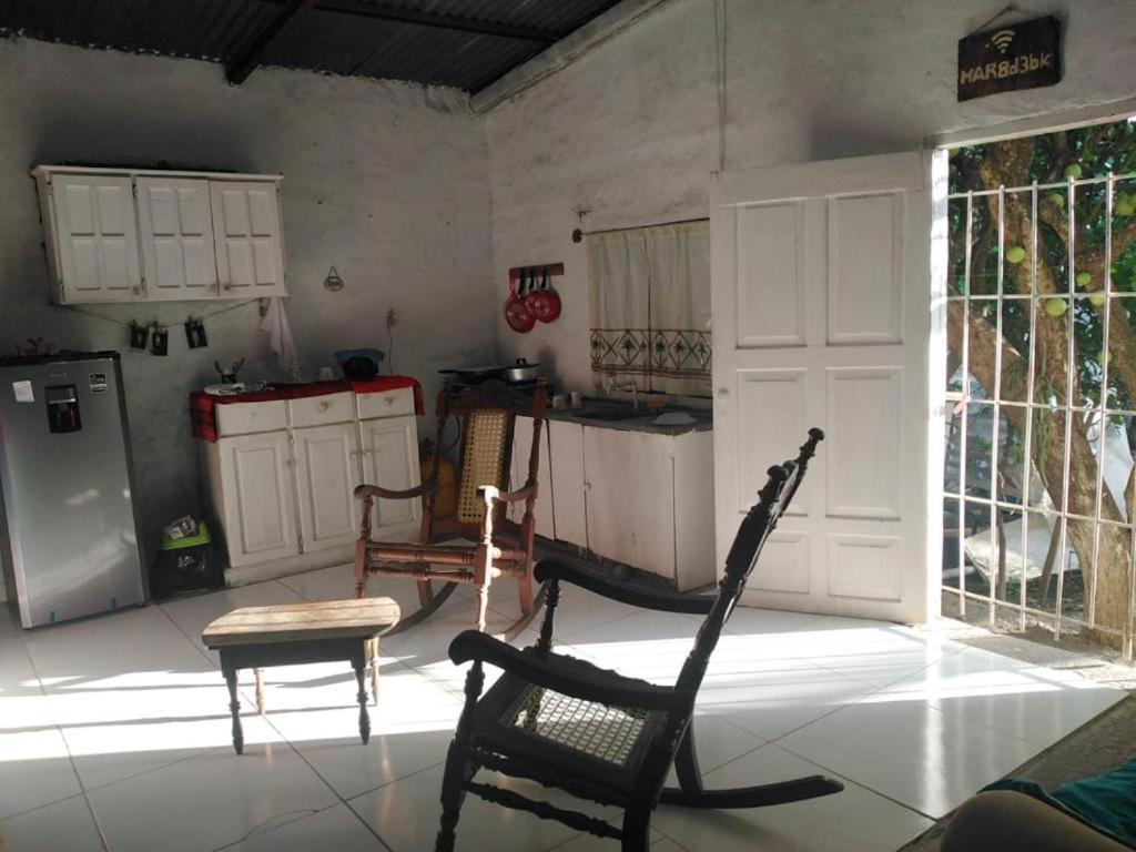 Hostal Brisas Del Ometepe Habitacion 1 Rivas Eksteriør billede
